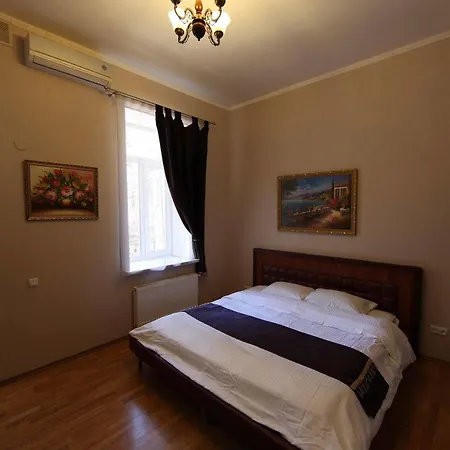 Executive Suites 3*