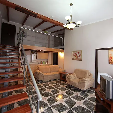 Executive Suites Апарт-готель 3*